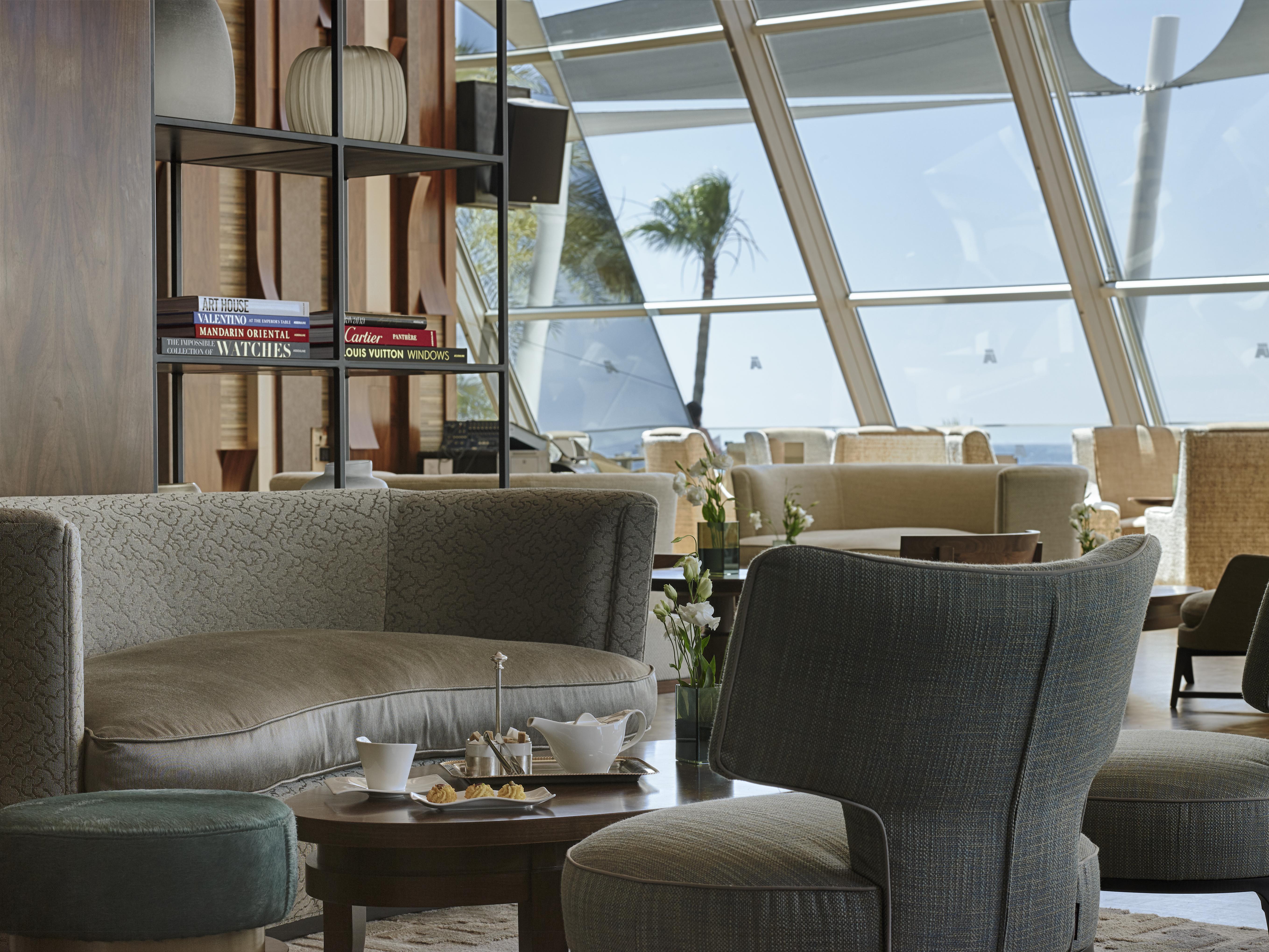 Amathus Beach Hotel Limassol Exterior foto The Club at Hamad International Airport